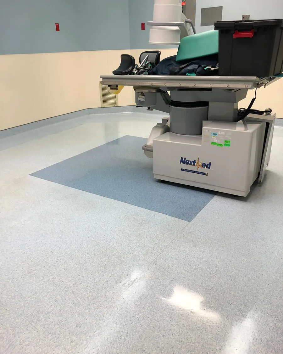 Clinic procedure room after commercial cleaning